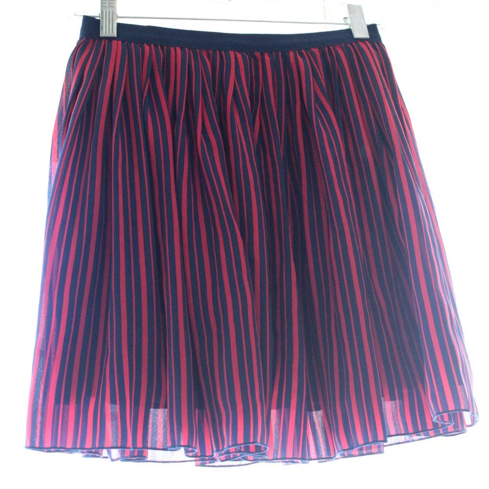 Uniqlo Skirt - SMALL